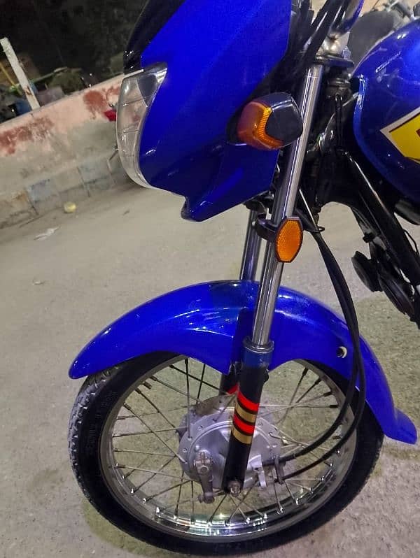 Honda pridor 100cc BLUE COLOUR 1