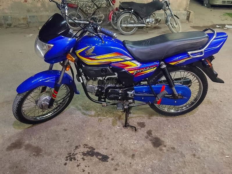 Honda pridor 100cc BLUE COLOUR 2