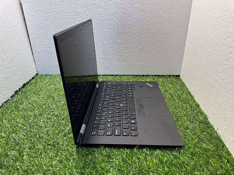 Lenovo x1 Yoga 7