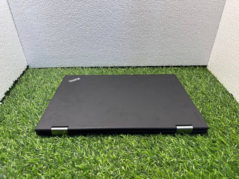 Lenovo x1 Yoga 9