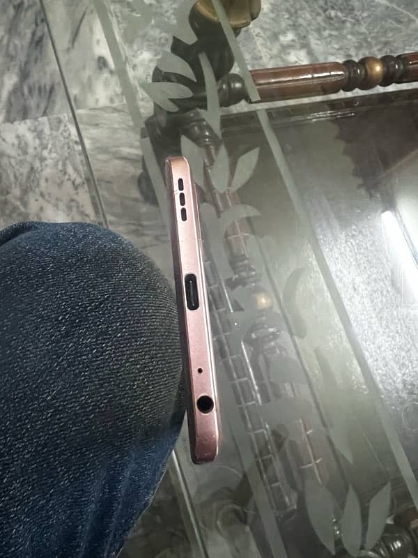 LG V20 4/64 pink colour all okay 2