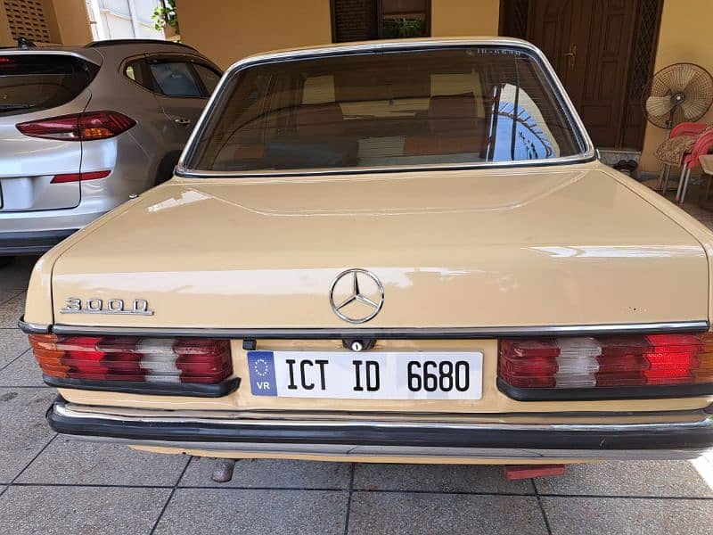 Mercedes 240 Gd 1980 8