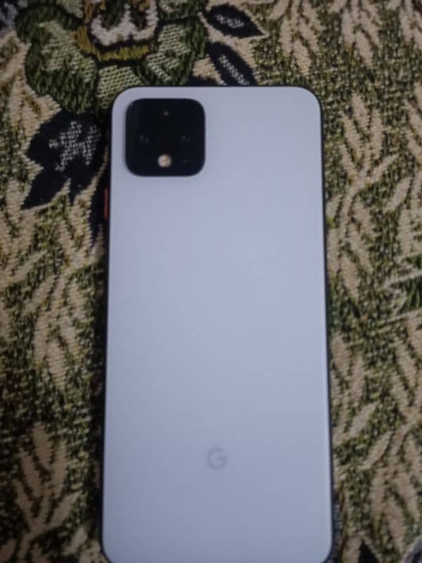 Google Pixel 4 3