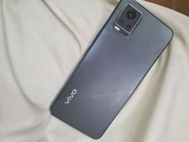 Vivo V20 5