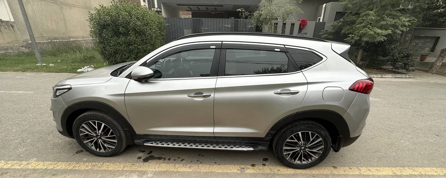 Hyundai Tucson AWD 2021 4