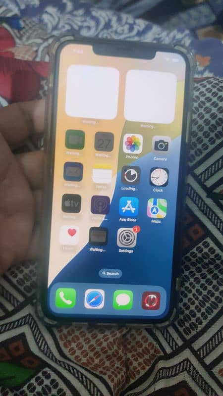 iphone 11pro max gold 256gb 4