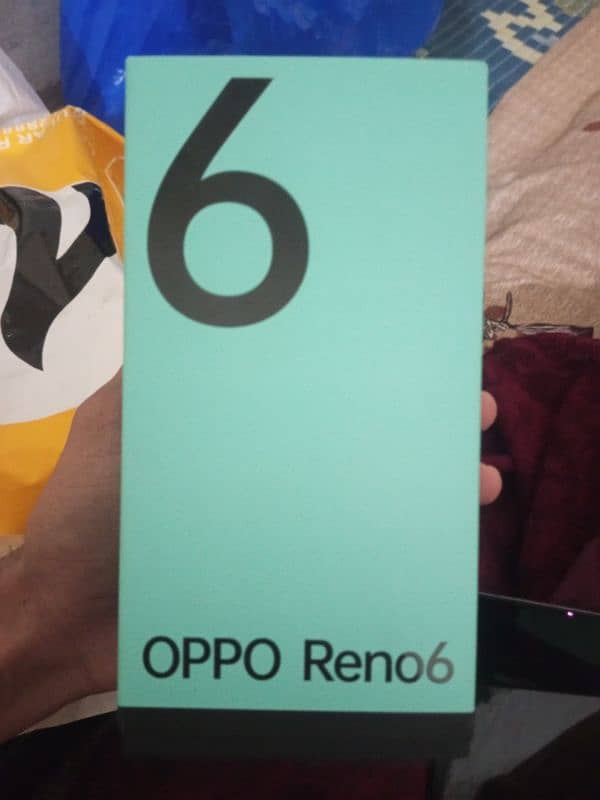 OPPO RENO 6. . . 8+4/128 9