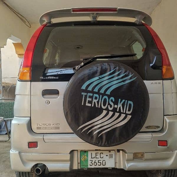 Daihatsu Terios Kid 2008 3