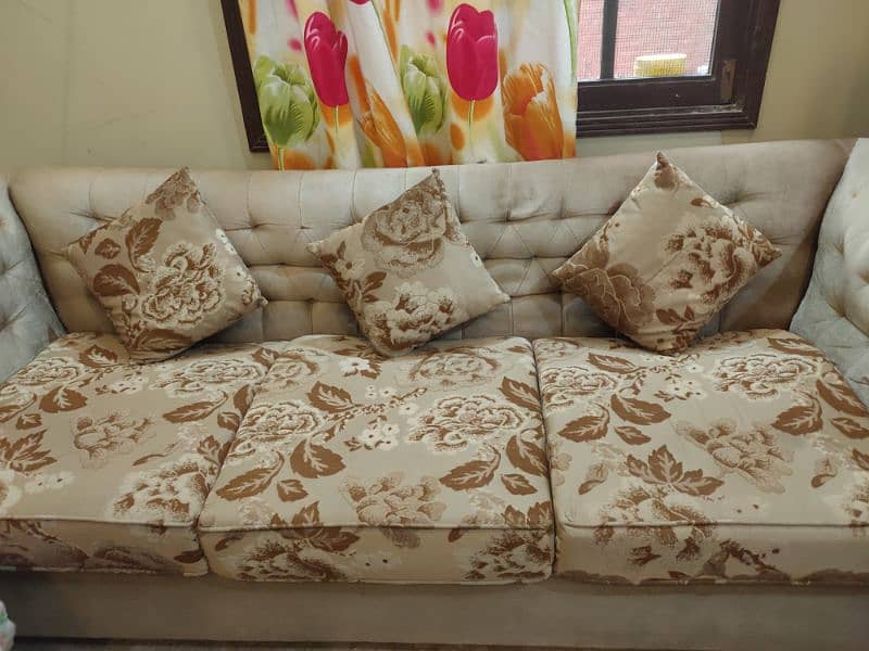 7 seater sofa set 0