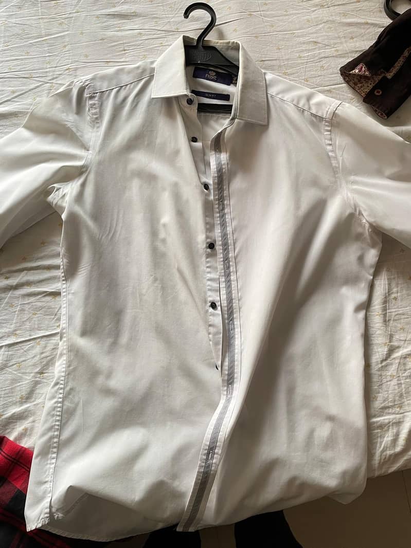 Ideas orignal office/casual dress shirts for sale. Condition 9.5/10 6