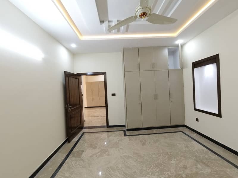 7 marla upper portion available for rent in G-15 14