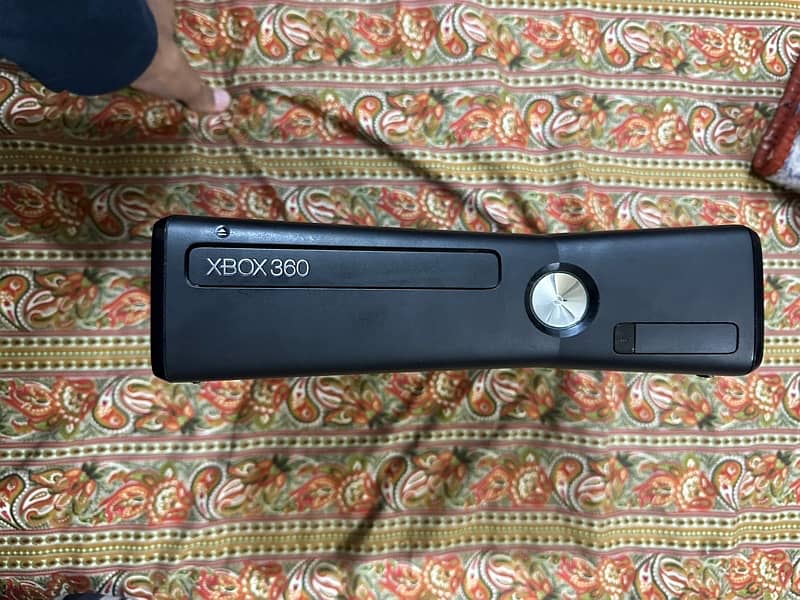 XBOX 360 (SLIM) 0