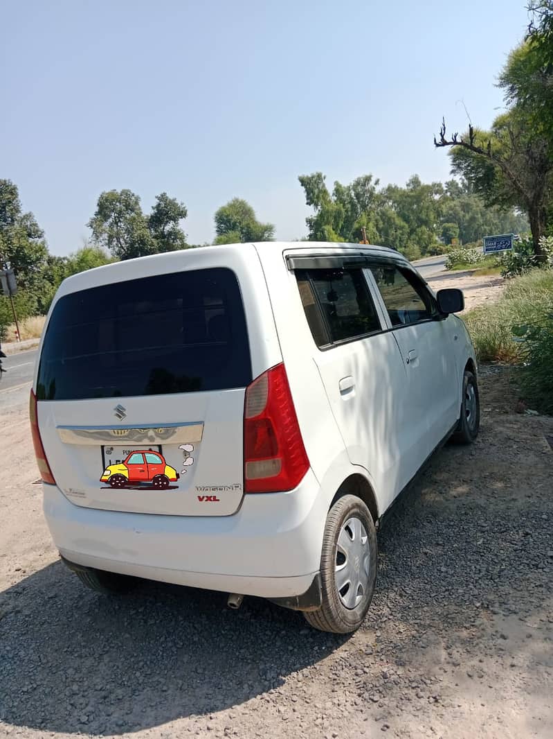 Suzuki Wagon R 2018 1