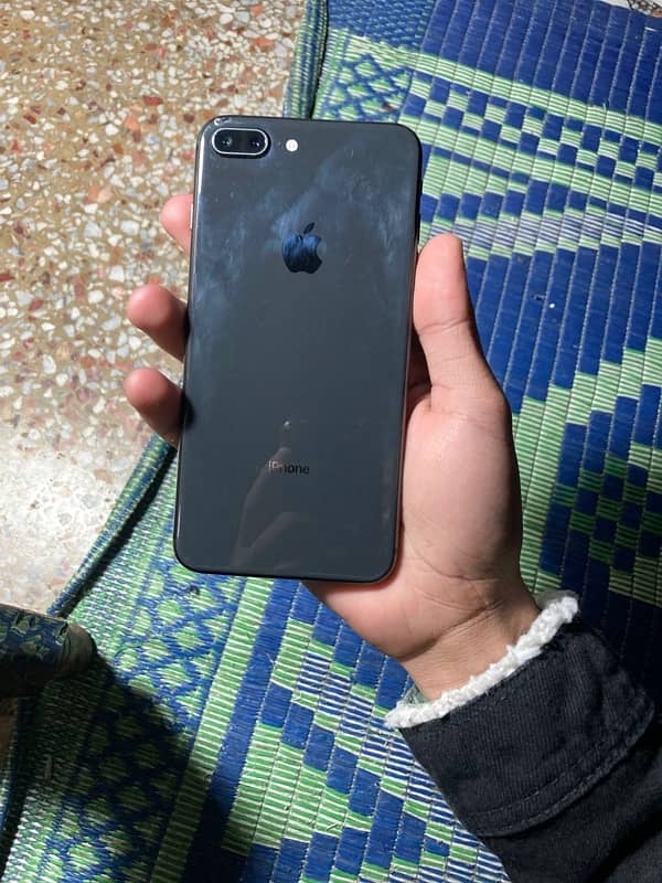 phone in good condition 0