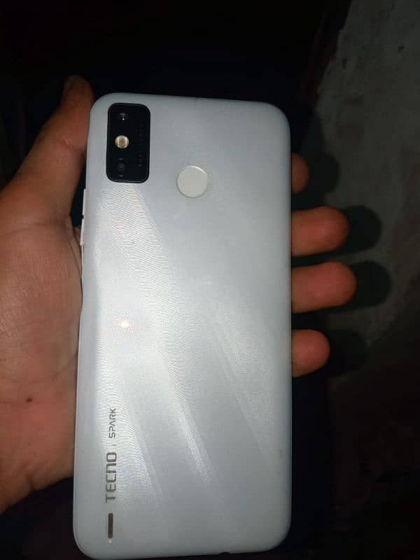 Tecno spark 6 go 4 64 2