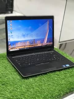 Dell latitude i7 3rd 8gb ram 128ssd