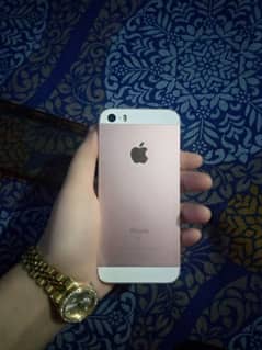 I phone Se gold rose color all good condition like new ok