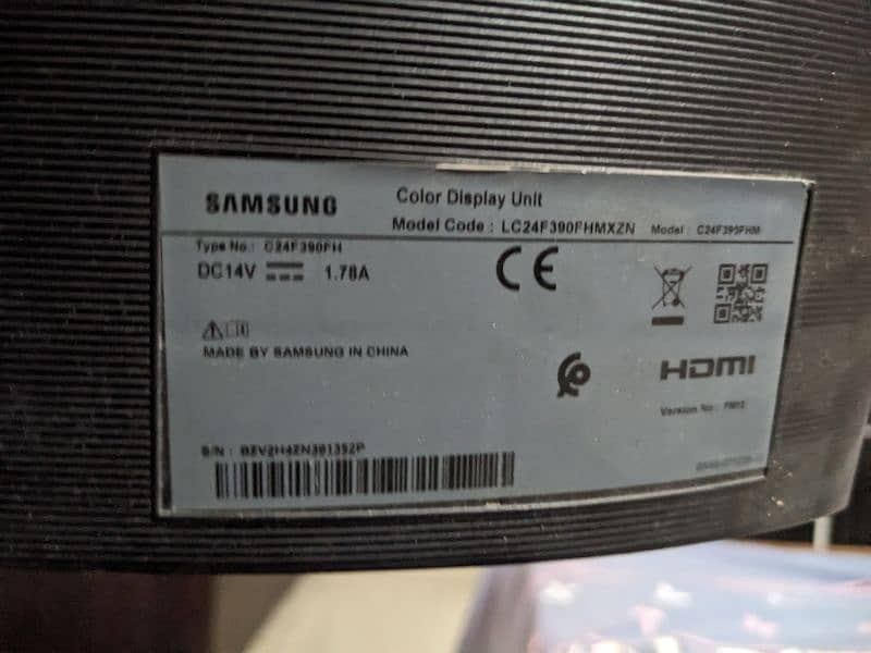 Samsung Curved 24' FHD monitor 1