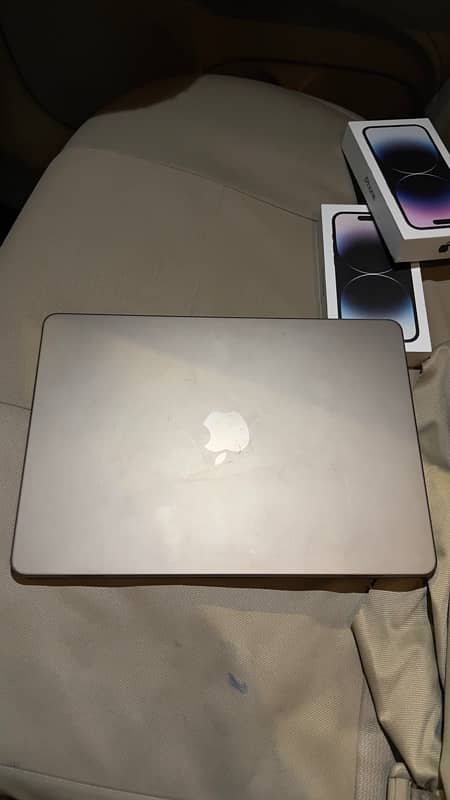 MacBook Air M2 2022 2