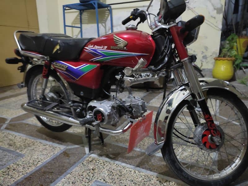 Honda CD 70 2014 Model in Geunine Condition for Sale 4