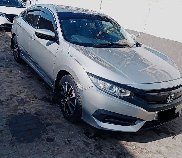 Honda Civic 2018 1