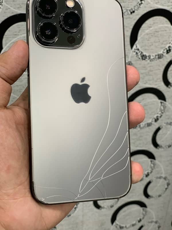 iPhone 13 pro [128 GB] Non PTA 8