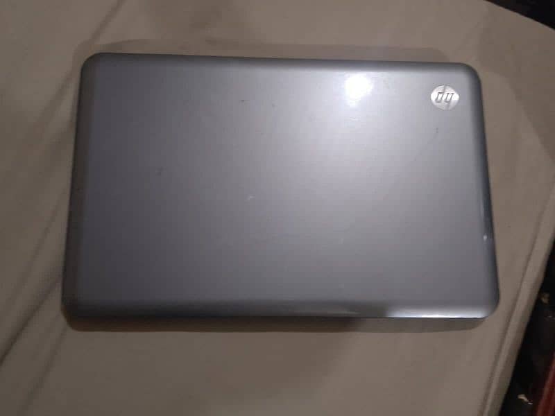 hp laptop read the description delivery awailable 5