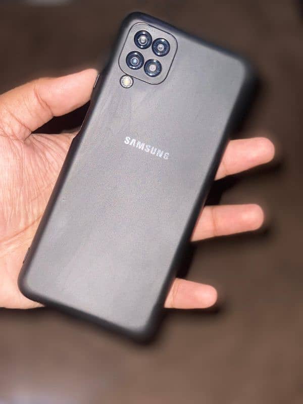 Samsung Galaxy A12 8