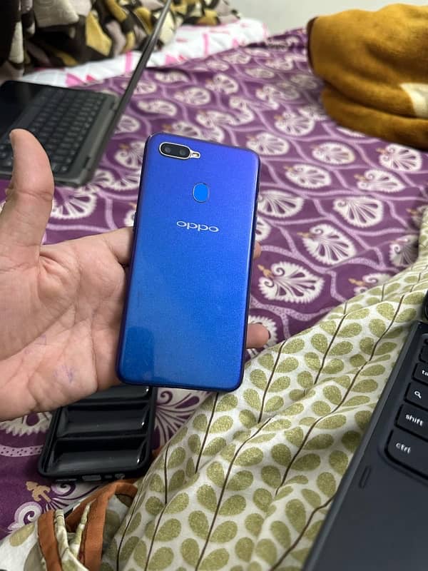 Oppo A5s used mobile in good condition with low price 7