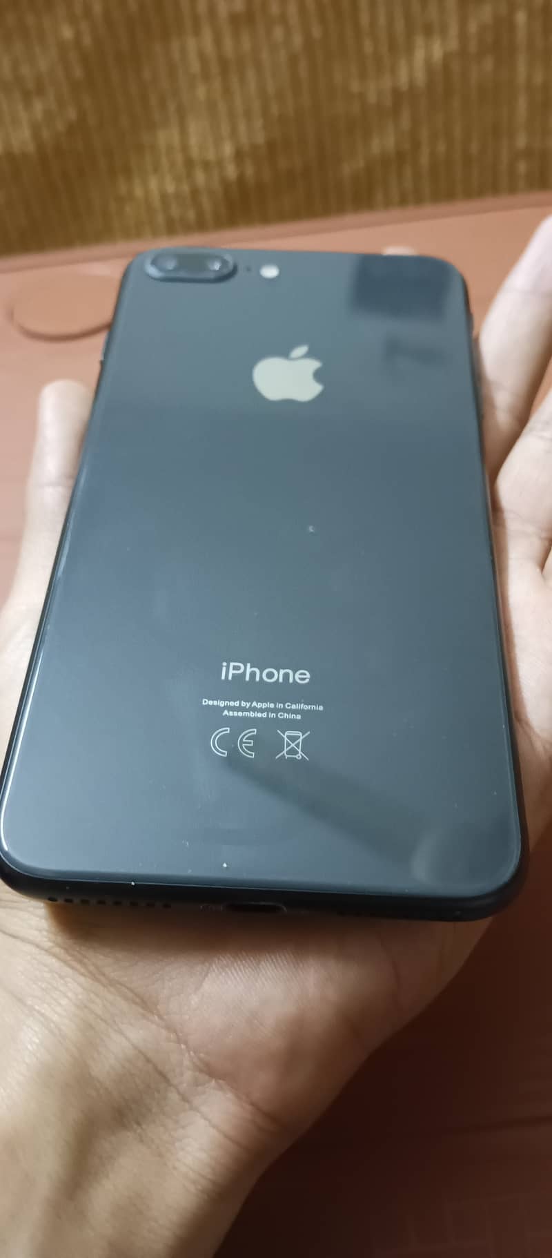 Apple iPhone 8 Plus 5