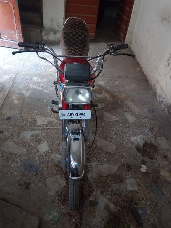 Honda CD 70 for urgent sale 1