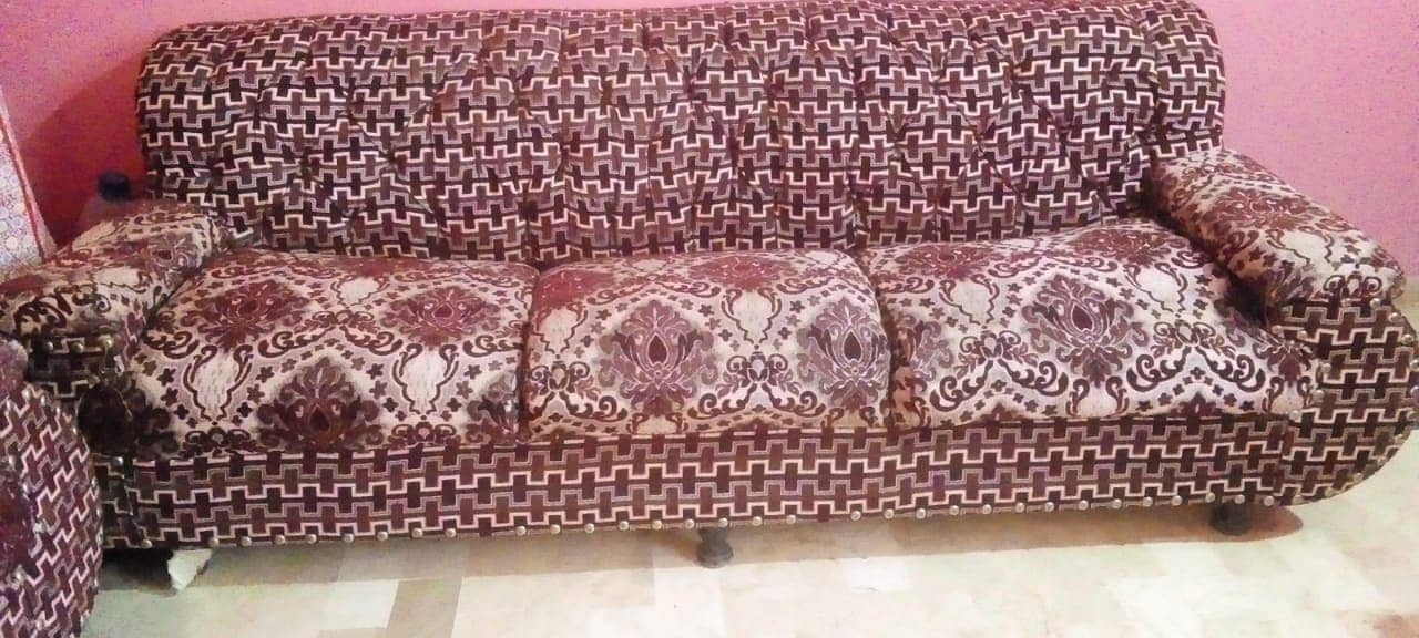 7 Seater Elegant Sofa Set / sofa set for sale / 7 seater sofa 1