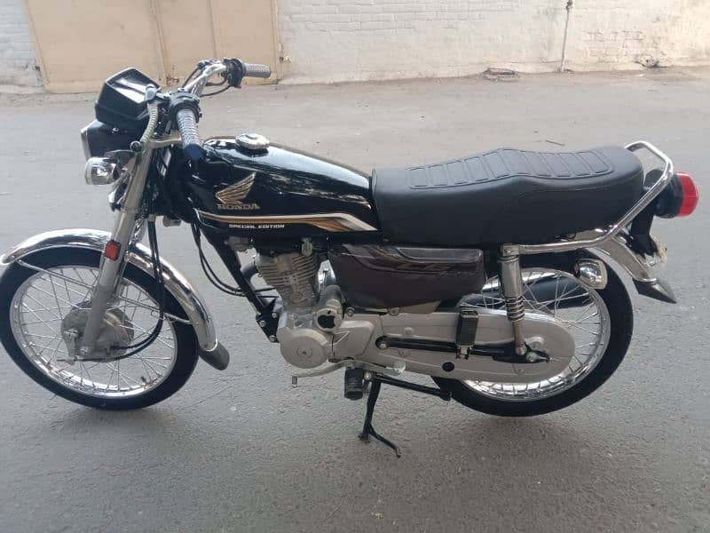 Honda 125 ( Special Edition ) 9