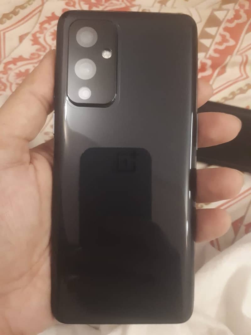 One Plus 9 5G, 12/256 - (pink line) Excellent condition 2