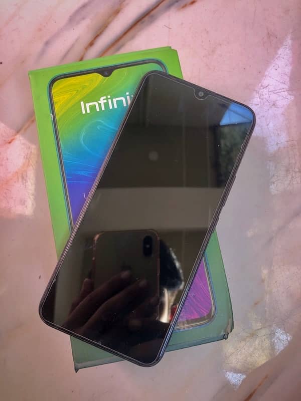 infinix Hot 8 lite 2