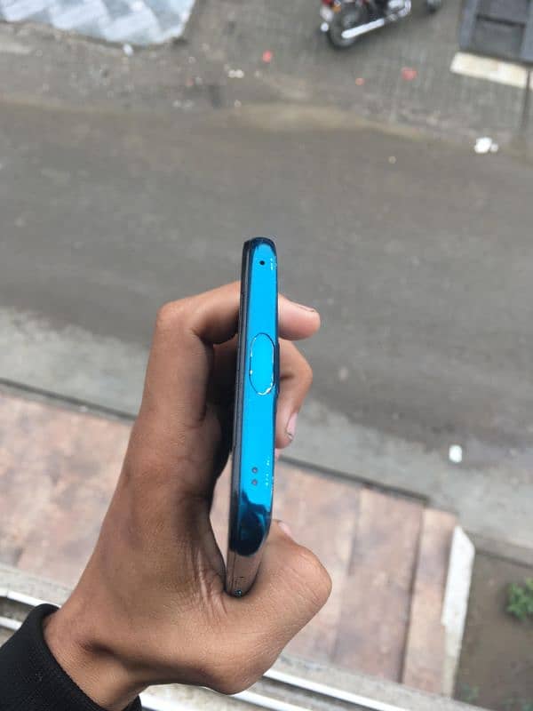 OPPO F11 pro 6/128 contact 03186037087 1