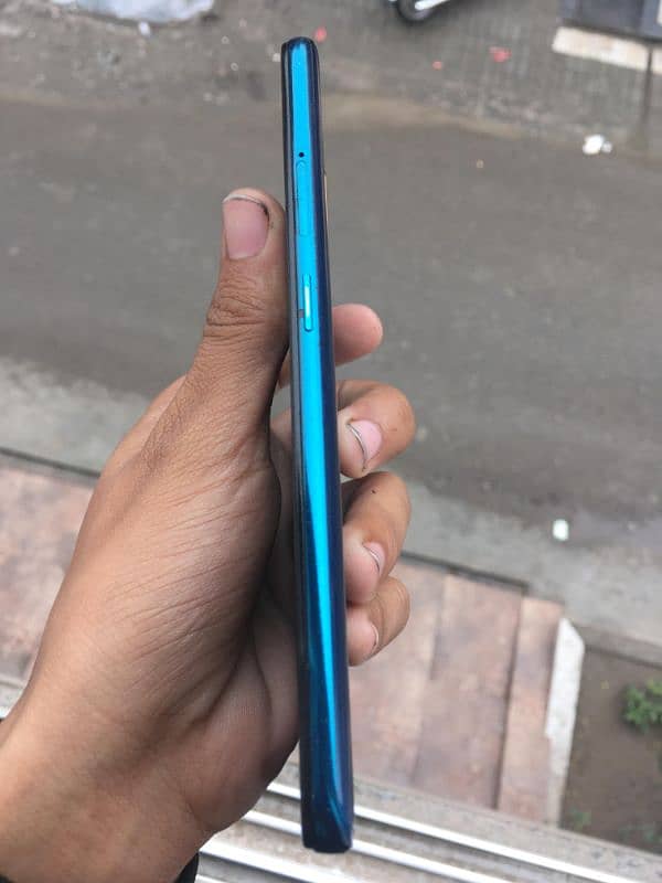 OPPO F11 pro 6/128 contact 03186037087 6