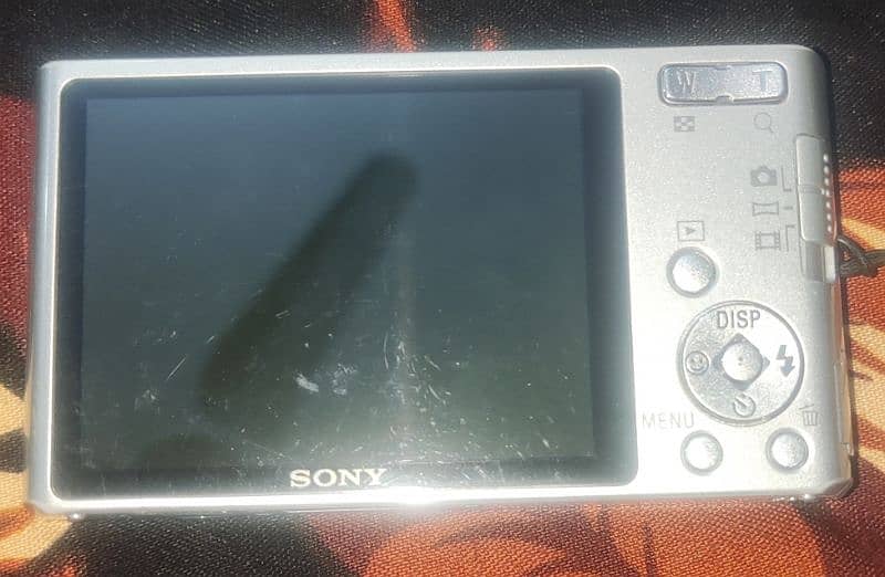 Sony digital camera 14.1 mega pixel 1