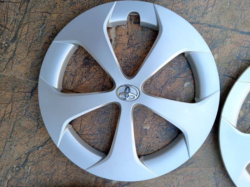 Prius 2013 to 2015 Model 15 Size Original Japane Wheel Covers 4 piece 2