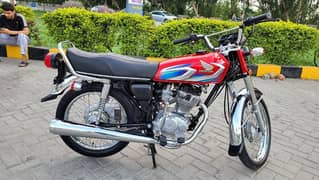 Honda CG 125 in Lush condition