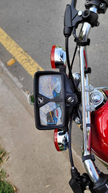 Honda CG 125 in Lush condition 5