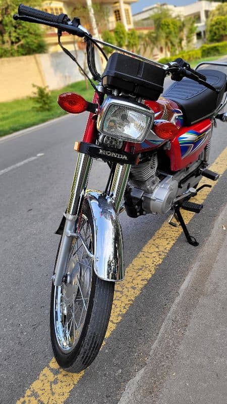 Honda CG 125 in Lush condition 10