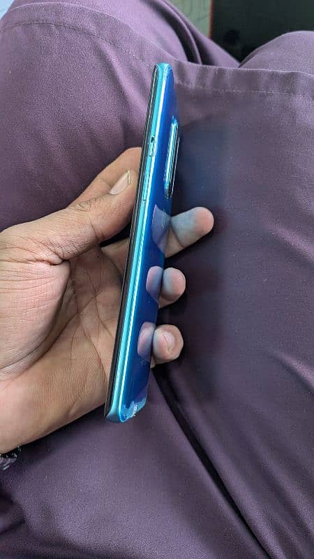 OnePlus 8pro 8/128gb dual sim PTA Approved condition seen in pic dot h 2