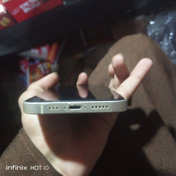 iphone 13 jv white colour 2