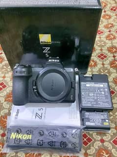 Nikon Z5 Body just box open 265 final