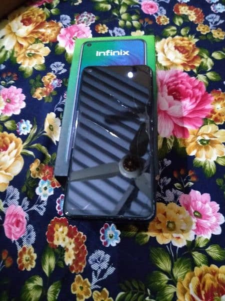 infinix 4+64 1