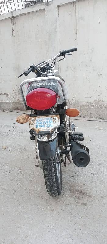 HONDA CG 125 2018 (2019 register) 9