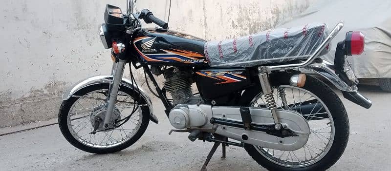 HONDA CG 125 2018 (2019 register) 12