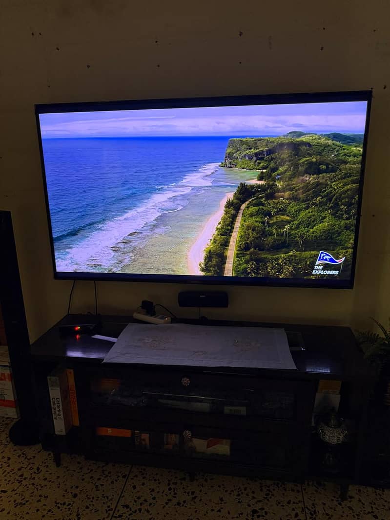 Sony Bravia LED TV 65 inch Like New 65X8000H 6