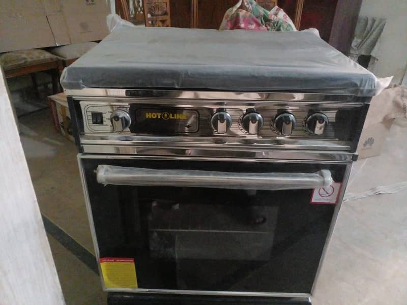 NEW UN-USED 2018 MODEL COOKING RANGE - Price Rs 32,900/- 7